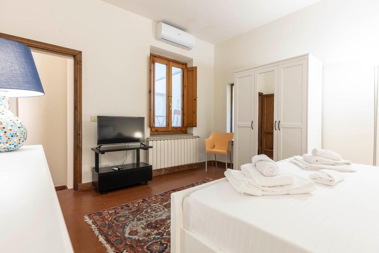 Casa Florentia Firenze Esterno foto